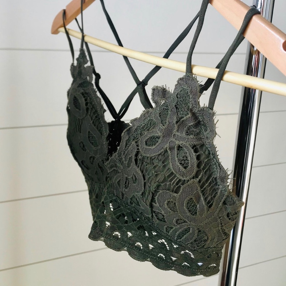 LAST 1❗️Let’s Layer in Lace Bralette in Olive - Picture 4 of 8